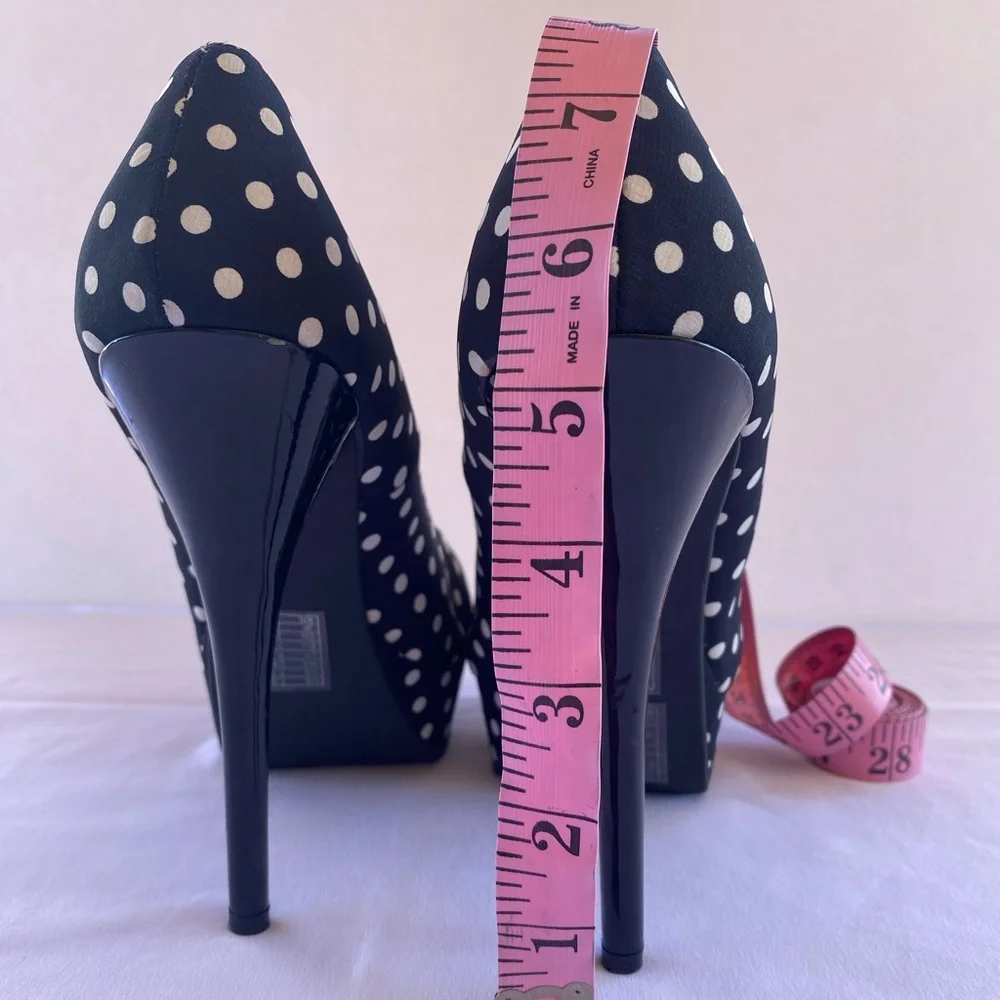 🛍️🛍️🛍️ Forever21 Black with White polka dots High Heels, sz 7.5, Used - Picture 15 of 16